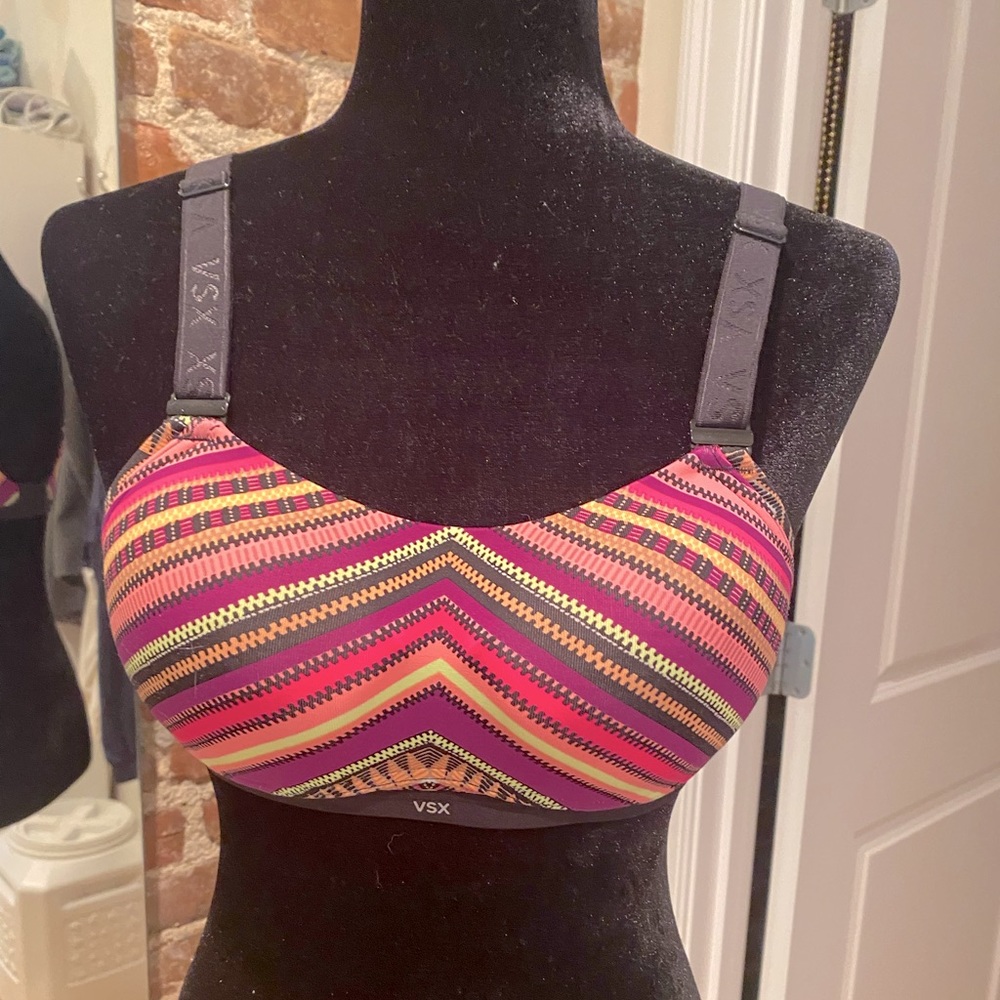 Victoria’s Secret Sport High Impact Sports Bra